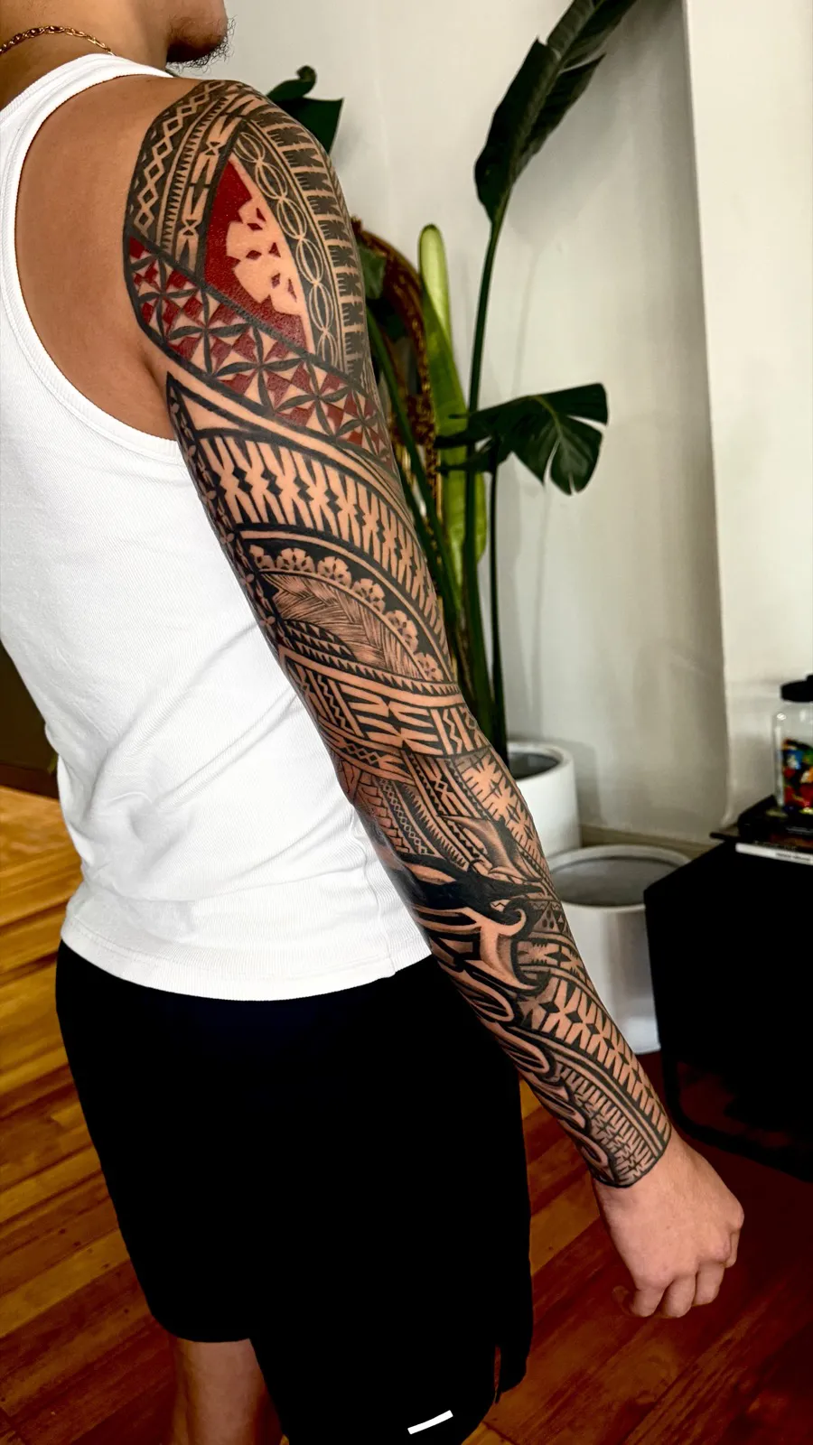 Custom Polynesian sleeve by Ameo Bolaira, patterns designed to flow with the arm from shoulder to wrist